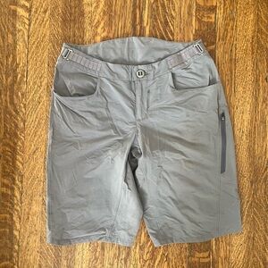 Patagonia women’s dirt craft mountain biking shorts • 2